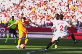 明星解说视频-关于国王杯赛程吃紧，塞维利亚清晨伤情更新，悬念犹存，身体对抗强度拉满的信息